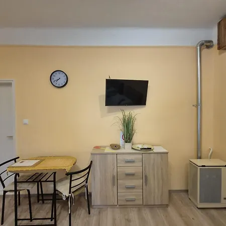 Szahara Vendeghaz 公寓 Kerekegyháza