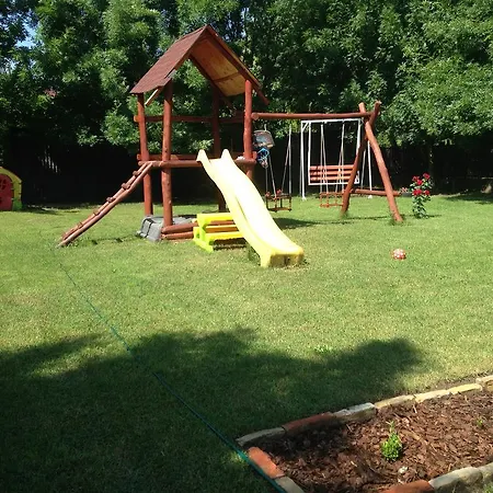 公寓 Szahara Vendeghaz Kerekegyháza